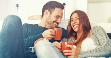4 أسرار تجعل الرجل يقع فى حب المرأة.. "اقبليه زى ما هو"