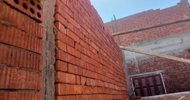 إزالة بناء مخالف بالعامرية ثان غرب الإسكندرية
