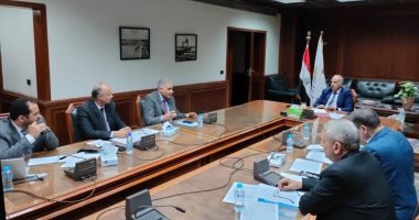 وزير الرى يعلن تطهير الترع والمصارف ومخرات السيول استعداداً للأمطار