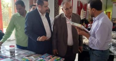 توزيع ملابس وأدوات مدرسية على الأطفال الأيتام بالرياض فى كفر الشيخ
