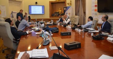 التنمية المحلية تختتم البرنامج التدريبى الأول لنواب المحافظين بالصعيد.. صور