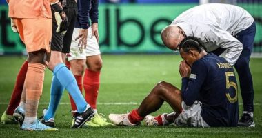 الاتحاد الفرنسى يعلن تشخيص إصابتى ماينان وكوندى ومغادرتهما معسكر الديوك