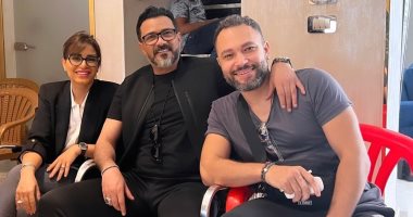 محمد رجب ومنة فضالى خلال كواليس مسلسل "الونش"