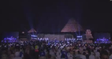 شاهد.. قناة الحياة تنقل أول حفل إنشاد ديني في الأهرامات مع محمود التهامي
