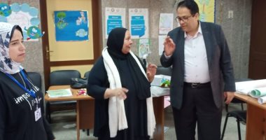 وكيل تعليم الغربية يتابع إدارة التدريب للوقوف على استعدادات فعالية "متحف المناخ"
