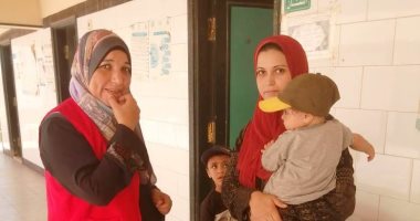 حكايات من دفتر الرائدات الريفيات فى مصر.. كيف يلعبن دورا فى مواجهة أخطر الظواهر السلبية "الزيادة السكانية"؟.. "هيام وحنان" رائدات ريفيات من طراز خاص.. يؤكدان: بندخل كل بيت والخصوصية كلمة السر لنجاح المهمة