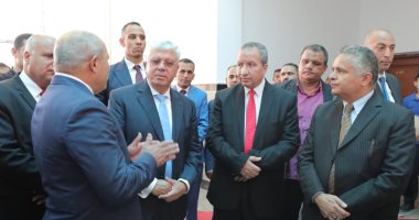 وزير التعليم العالي يتفقد عددًا من المنشآت الجديدة بجامعة السويس 