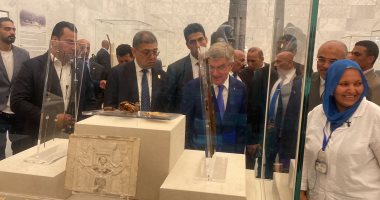 رئيس اللجنة الأولمبية الدولية يزور متحف الحضارات.. صور