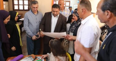  مدير تعليم الوادي الجديد يفتتح معرض مركز تنمية القدرات والمبدعين فى التربية الفنية