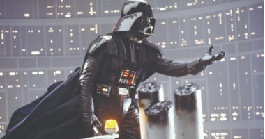 نجم star wars جيمس إيرل يتراجع عن أداء صوت "دارث فيدر" ويتركه للذكاء الاصطناعى