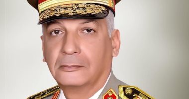 وزير الدفاع يغادر إلى دولة الإمارات العربية المتحدة فى زيارة رسمية  