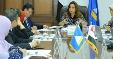 محافظ دمياط تترأس اجتماع اللجنة التنفيذية لمبادرة المشروعات الخضراء الذكية