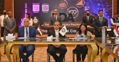 هيئة الدواء المصرية تحتفل بختام مبادرة الرعاية الصيدلية "100 مشروع تطويرى"