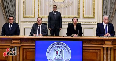 رئيس الوزراء يشهد مراسم توقيع بروتوكول تنفيذ خدمات نظافة الشوارع من المخلفات البلدية الصلبة بشرم الشيخ 