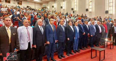 محافظ الإسماعيلية يفتتح مهرجان الإسماعيلية الدولي للفنون الشعبية الـ22.. فيديو