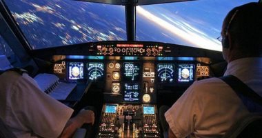 استطلاع: 66% من الطيارين الهنود ينامون فى قمرة القيادة بمنتصف الرحلة