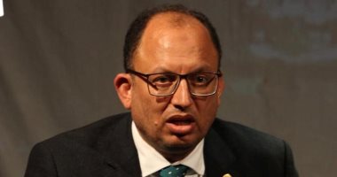 الدكتور سيد قنديل رئيسا لجامعة حلوان