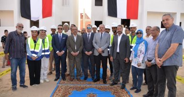 محافظ الإسماعيلية يتفقد اللمسات الأخيرة بعمارات الإسكان الاقتصادى بالقنطرة غرب