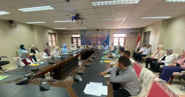 افتتاح دورة "الاتجاهات الحديثة فى الاستزراع السمكى" بجامعة قناة السويس