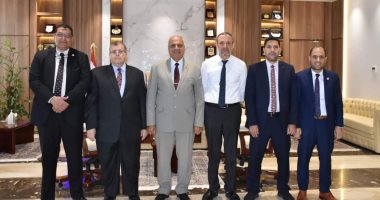 تجديد تعيين وكلاء فى كليتى التجارة والصيدلة بجامعة السادات