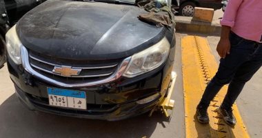 كلبشة السيارات المتعدية على الجزر الوسطى فى حملة بالوراق.. صور