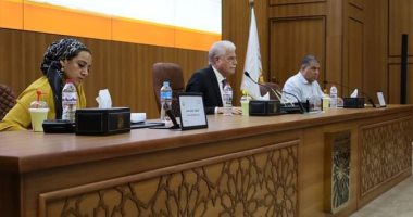 محافظ جنوب سيناء: مشروعات تطوير مدينة شرم الشيخ أوشكت على الانتهاء
