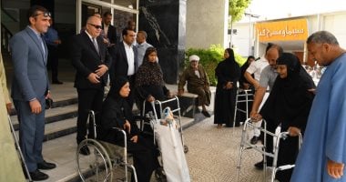 محافظ قنا يستقبل الفوج الأول من ذوى الاحتياجات المستفيدين بالأطراف صناعية 