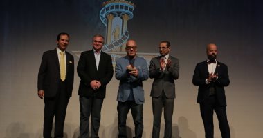 تكريم المخرج خيري بشارة بمهرجان الأردن الدولي العاشر للأفلام .. صور