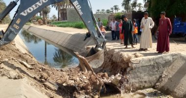إزالة 24 حالة تعدٍ على أملاك الدولة فى مركزى أسيوط وأبنوب