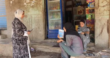 ندوات توعية وحملات طرق أبواب وورش سباكة بقرى حياة كريمة فى المنوفية