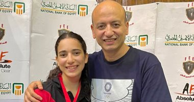 "فرح محفوظ" تتوج بذهبية كأس مصر لسلاح سيف المبارزة شابات