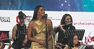 فرح الديباني تفتتح مهرجان "هى الفنون she arts" بالجامعة الأمريكية.. صور