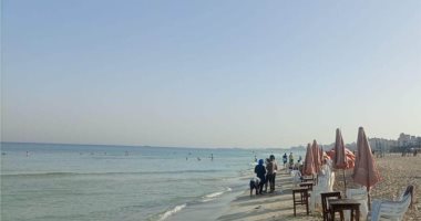 الصيف يرفض الانسحاب ويفرض سيطرته على الخريف.. ارتفاع درجات الحرارة لـ33 وانخفاض الإقبال على شواطئ الإسكندرية بنسبة إشغال 25% شرقا و15% غربا.. السياحة والمصايف: مستمرون فى تنظيم الأنشطة الرياضية والفنية.. صور