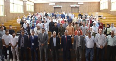 رئيس جامعة جنوب الوادي الأهلية: الدولة تساهم بـ 50% من تكلفة البرامج.. صور