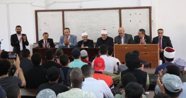 رئيس جامعة الأزهر يتفقد كليات الجامعة بقطاع الدرَّاسة مع بداية العام الدراسى
