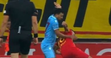 تريزيجيه يتسبب فى ركلة جزاء لـ طرابزون أمام قيصرى سبور.. فيديو