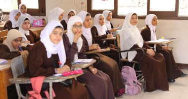 جرس الحصة ضرب.. انتظام الدراسة بالمعاهد الأزهرية.. جولات تفقدية للقيادات.. وكيل الأزهر يهنئ المعلمين والطلاب بالعام الدراسي الجديد.. وتخصيص طابور الصباح للحديث عن المولد النبوى وذكرى انتصارات 6 أكتوبر.. صور