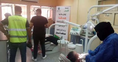 الكشف الطبى على 250 مريضا بالمجان فى 4 قرى بمحافظة أسوان