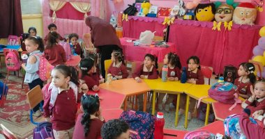 472 مدرسة بالوادى الجديد تستقبل 70 ألف طالب وطالبة فى أول يوم دراسى.. صور