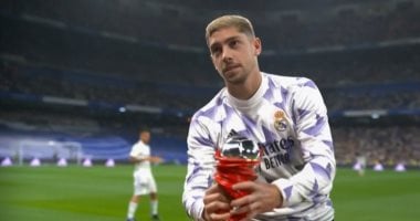 ريال مدريد ضد أوساسونا.. فالفيردي يتسلم جائزة لاعب الشهر في الليجا