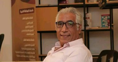 عمرو العادلى: أكتب ما أحب قراءته والإبداع بلا قضية مجرد تسالى وأهتم بالمغلوبين