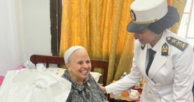 الداخلية تُطلق مبادرة "رَد الجميل" وتوزع هدايا بدور المسنين.. صور