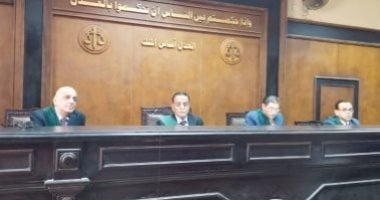 قتلها أمام أبنائها بخنجر.. السجن المؤبد لموظف في بنك أنهى حياة زوجته بالعبور