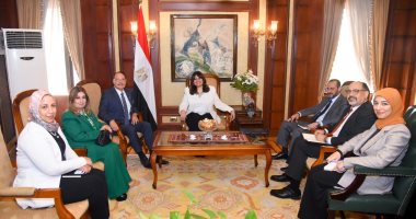 وزيرة الهجرة: توفير الكثير من المحفزات تتناسب مع كافة شرائح المصريين بالخارج