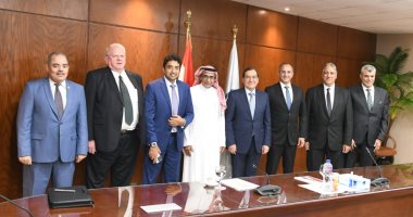 وزير البترول يستقبل رئيس مجموعة الخُريّف السعودية لبحث زيادة مجالات الشراكة