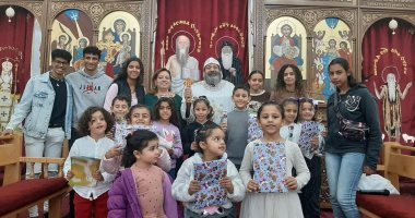 الكنيسة تكرم فائزى مهرجان الكرازة والحاصلين على الشهادات الدراسية بإسبانيا