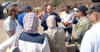 نائب محافظ الجيزة يتفقد أعمال تحويل مسار مصرف ناهيا.. صور
