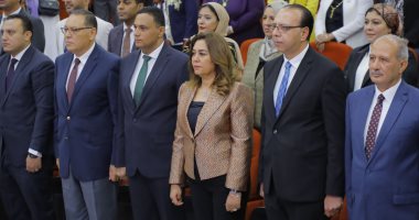 محافظ دمياط تستعرض المشروعات الفائزة بمؤتمر المشروعات الخضراء الذكية