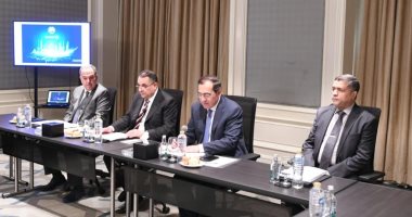 وزير البترول يبحث مع الوفد الاقتصادى الكويتى فرص زيادة الاستثمارات المشتركة 