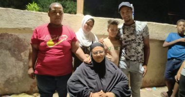 سيدة الكرنك لليوم السابع "أهالى الأقصر أكرمونى 45 سنة ولم أشعر بينهم باليتم"